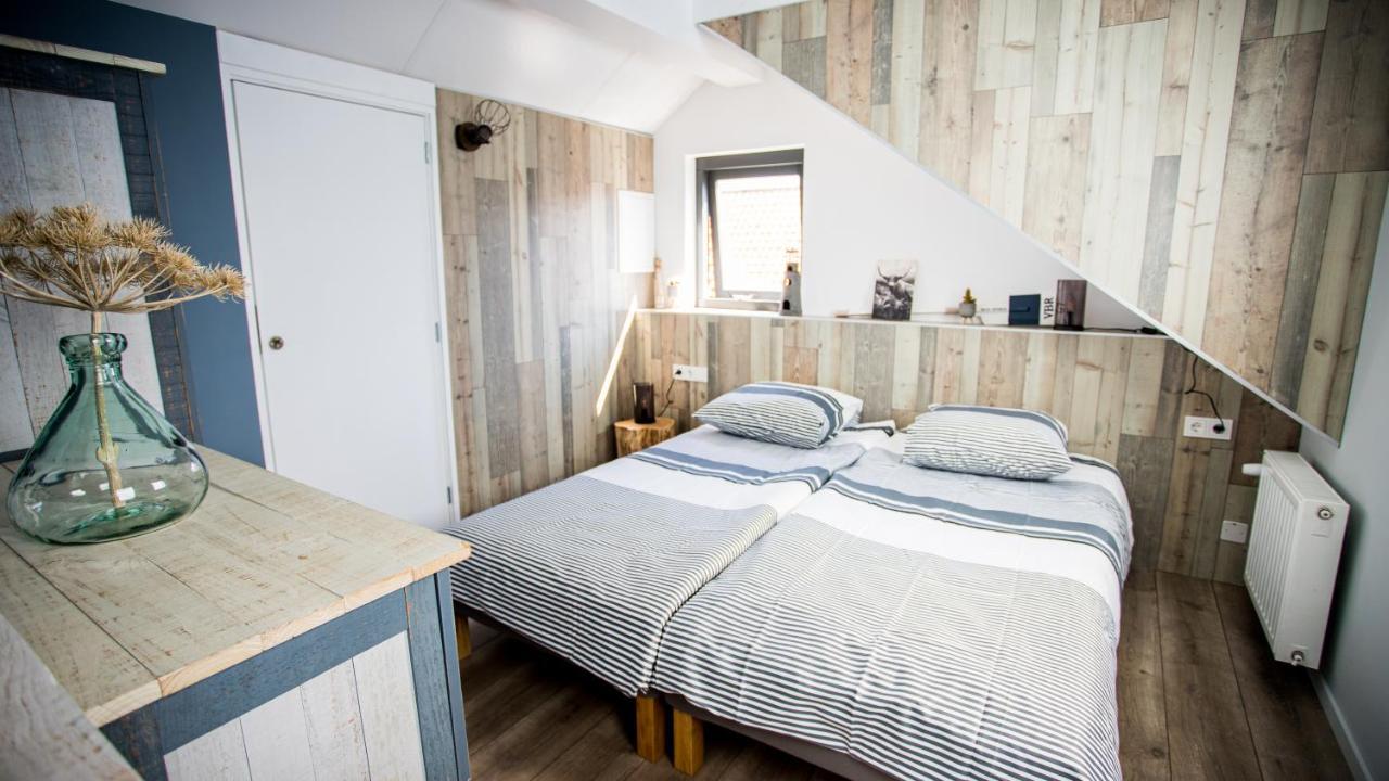 B&B Joeys Place 에크몬드안지 외부 사진